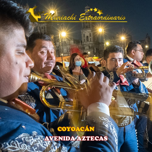 mariachis en Avenida Aztecas 